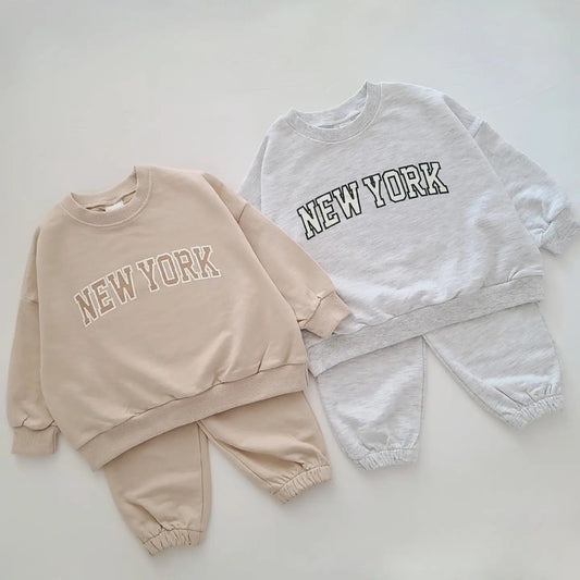 Baby Sweatshirt and Pants Set